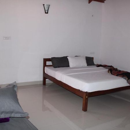 Coorg Happy Estate Stay มาดิเครี ภายนอก รูปภาพ